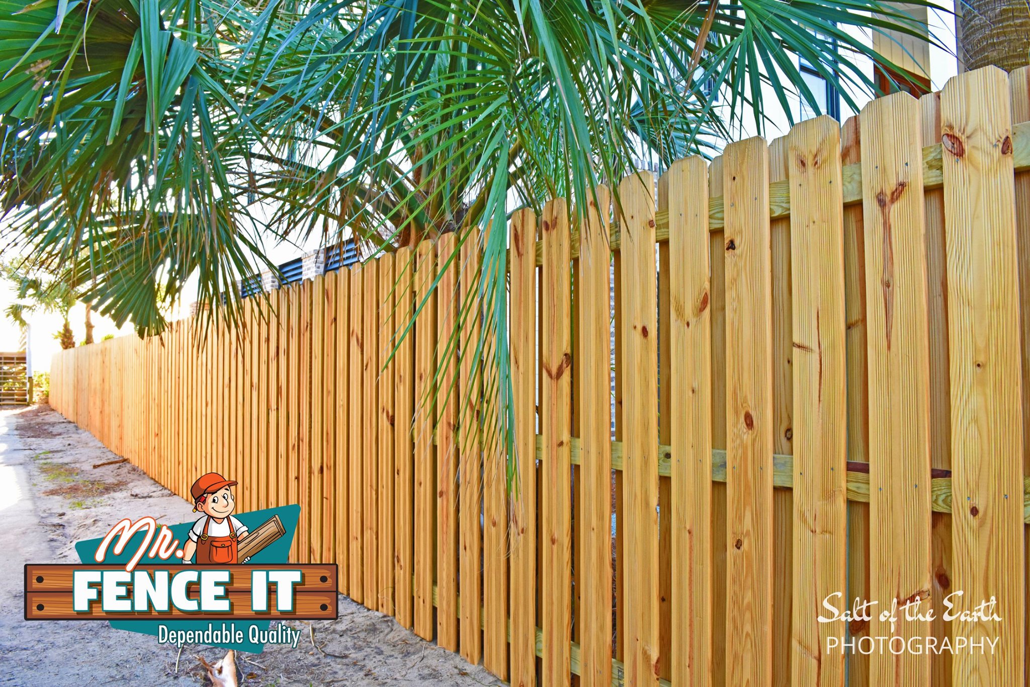 Shadowbox fence